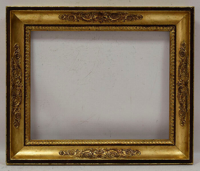 Ca. 1880-1900 Old wooden frame with metal leaf Internal: 17,9x13,9 in