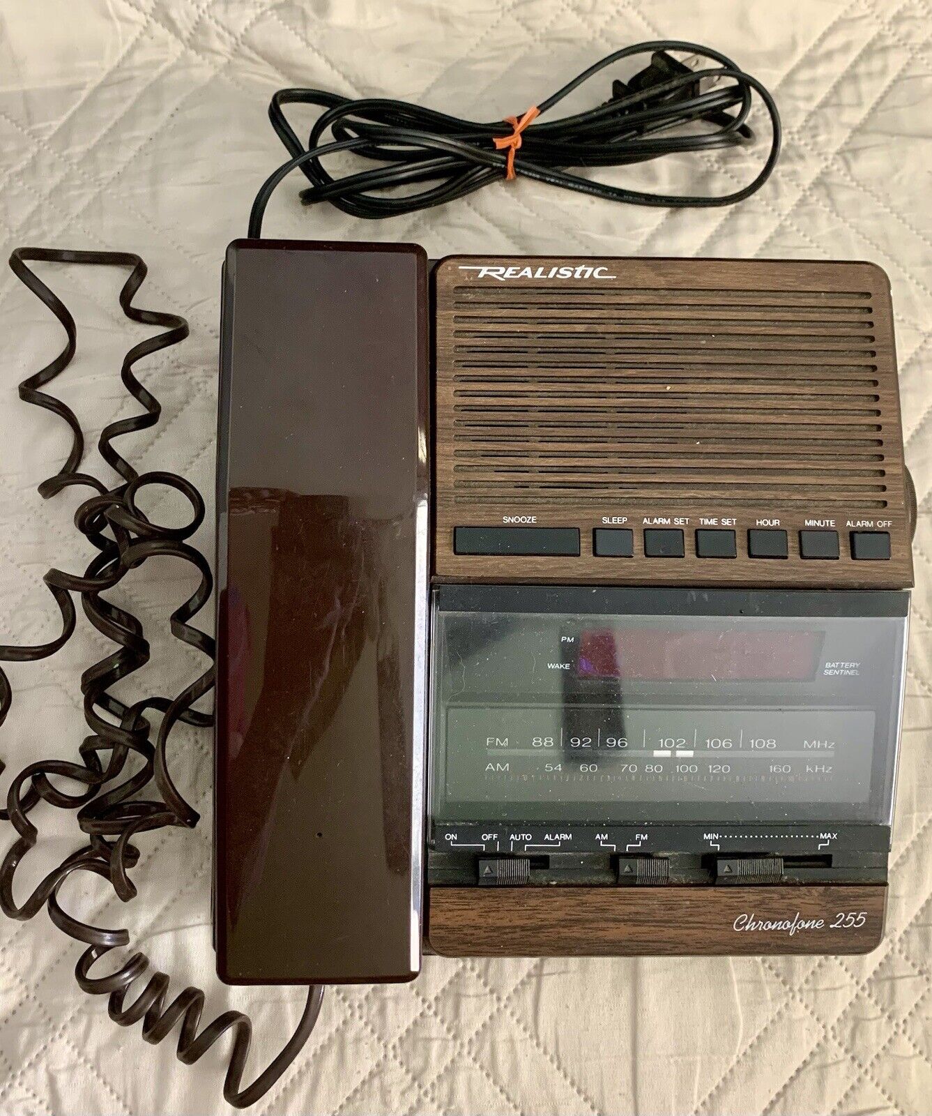 VINTAGE Realistic Chronofone 255 Brown Phone Clock Radio  (Radio & clock work)