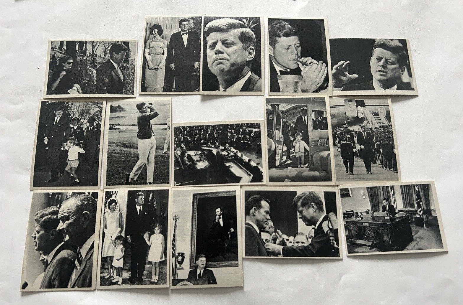 35 different 1964 President John F. Kennedy TOPPS Trading Cards USA