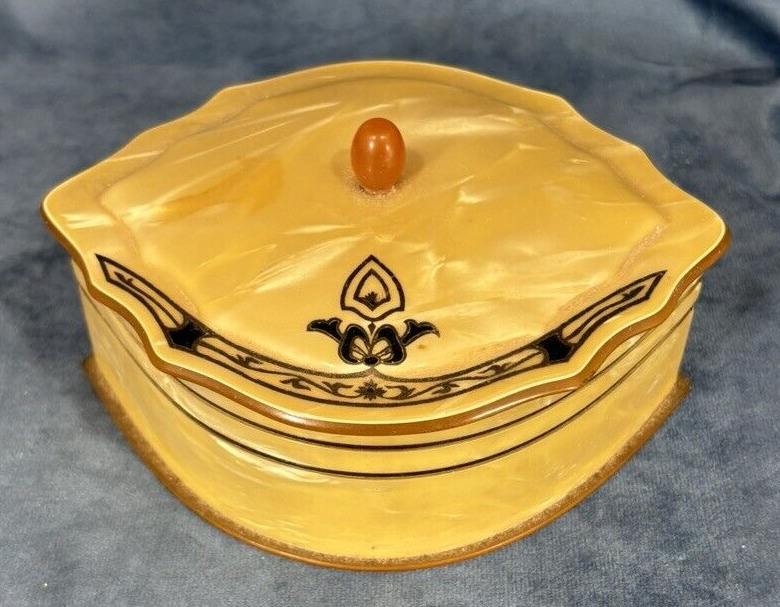 VINTAGE Celluloid  Dresser Box With Lid  1930’s TRINKETS JEWERLY UNIQUE