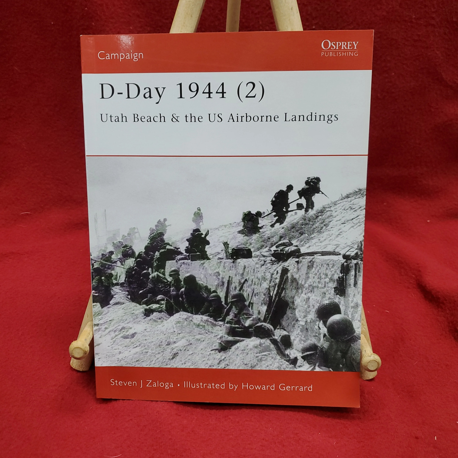 Book: 2004 D-DAY 1944 (2) Utah Beach & the Airborne Landings (maunal)