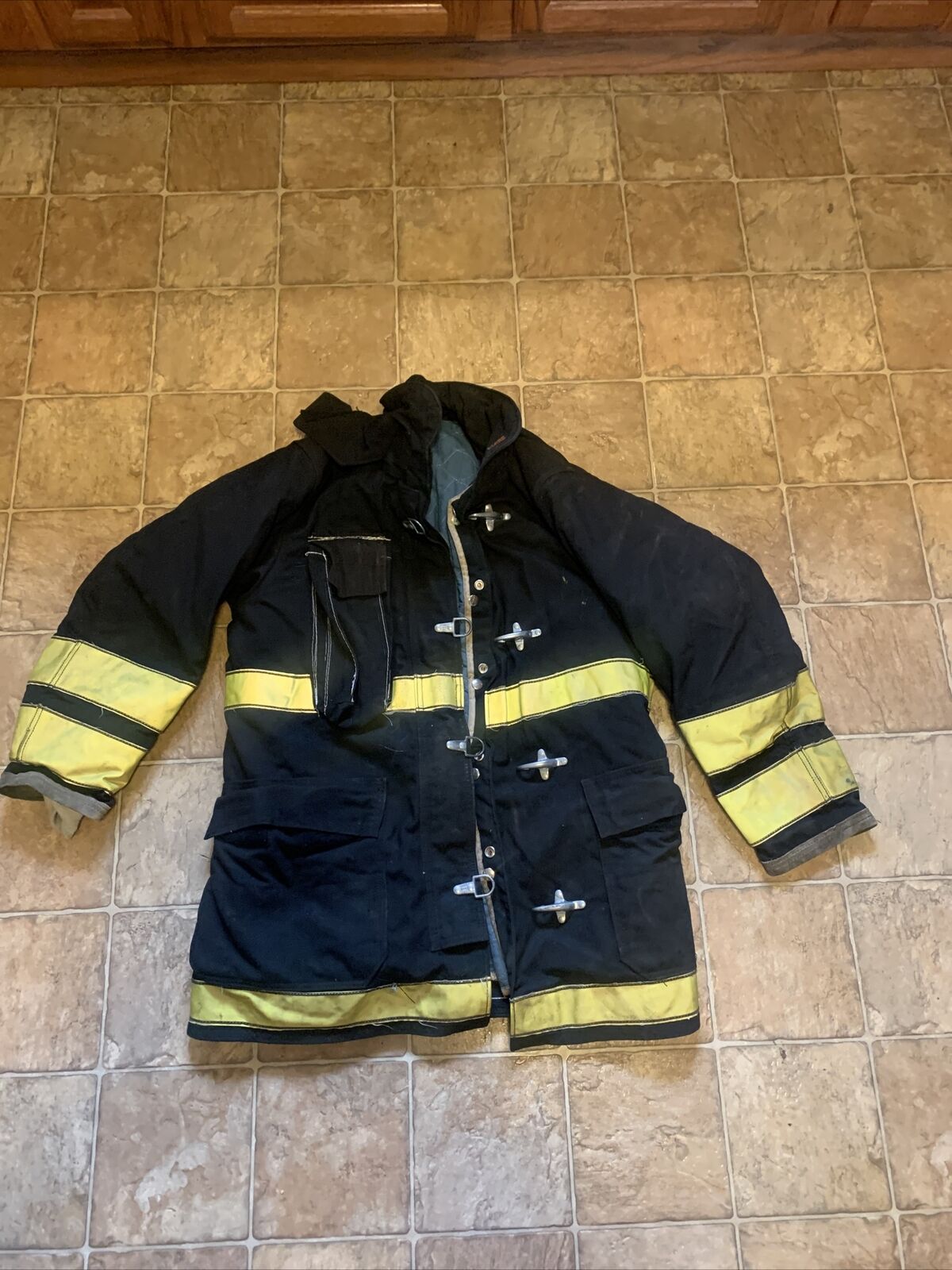Globe Firefighter Jacket W/ Removable Insulation Metal Toggle Black Size  38 Vtg