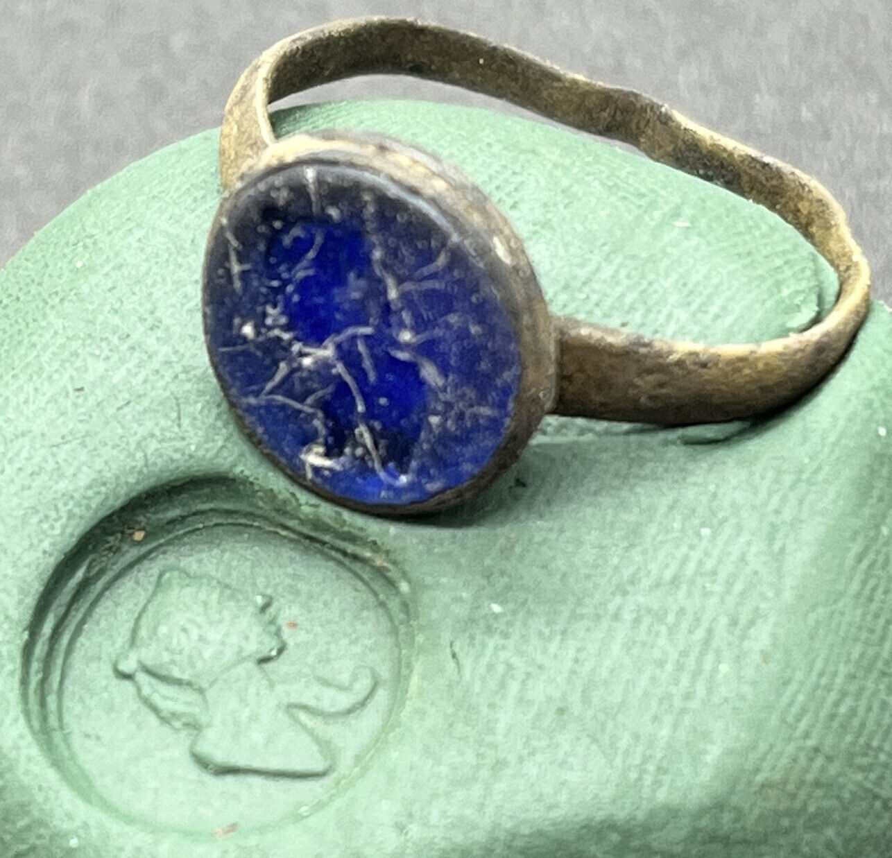 RARE Medieval Ring W/ Glass Intaglio Bust - Intact - Circa 1400-1600’s AD Old B