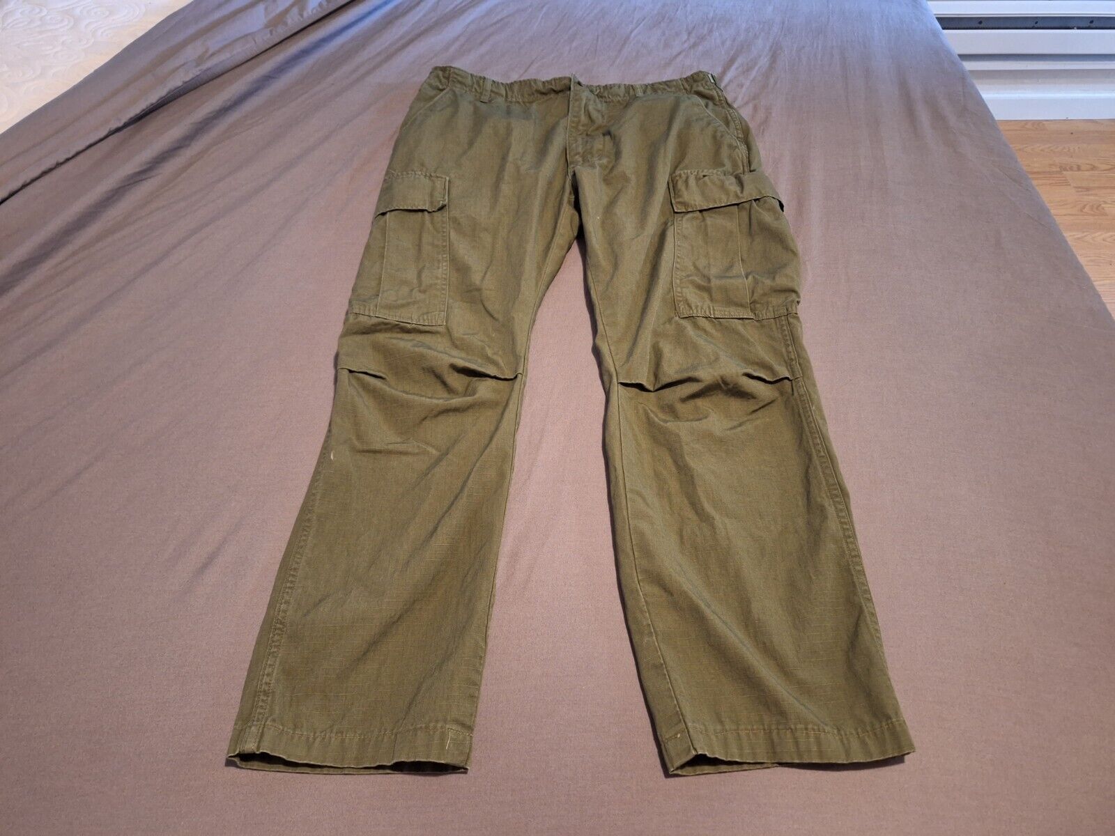 U.S. Army Man's Cotton Wind Resistand Poplin OG-107 Trousers Size Medium-Regular