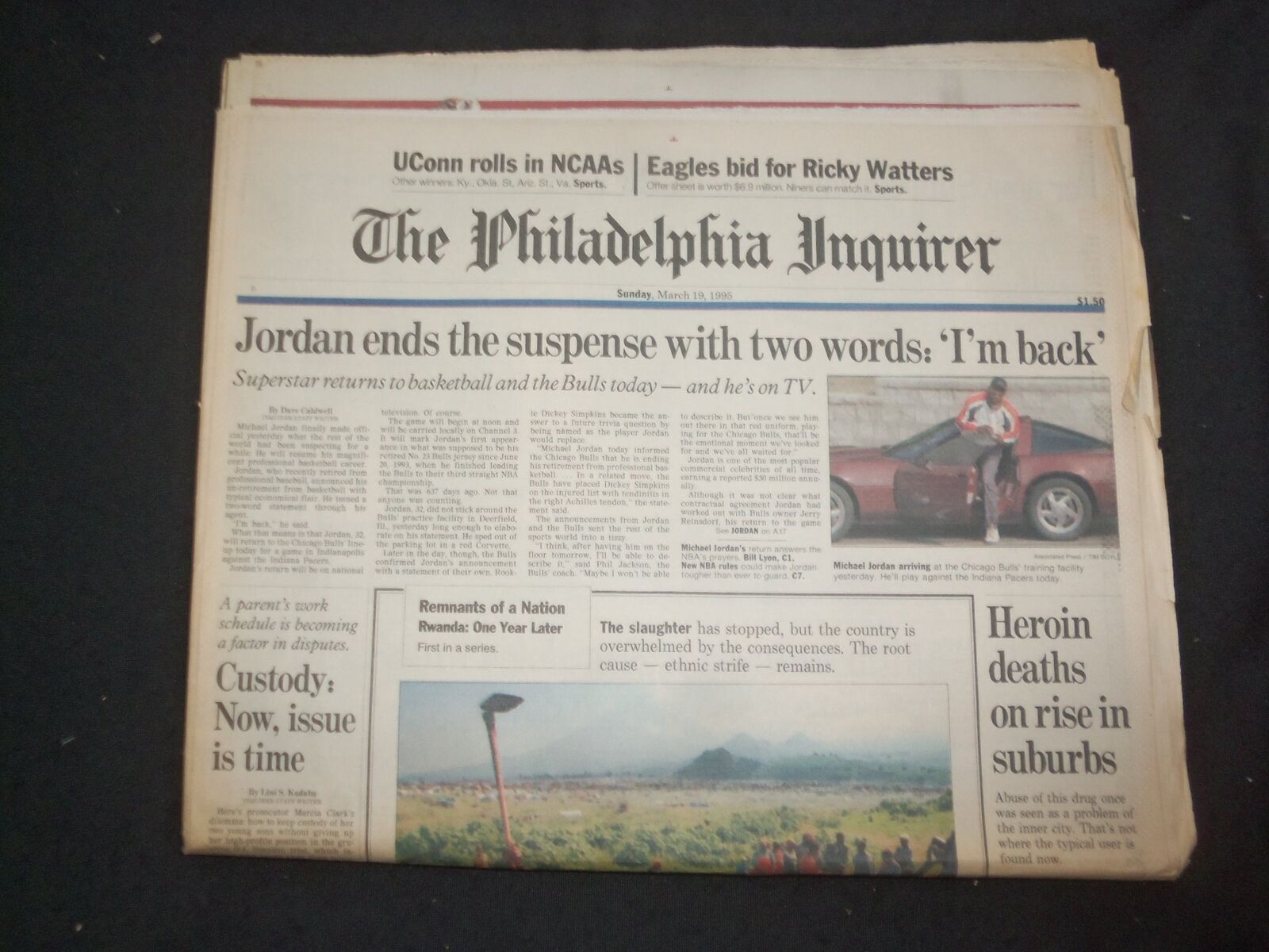 1995 MAR 19 PHILADELPHIA INQUIRER -MICHAEL JORDAN RETURNS TO CHI. BULLS- NP 7447
