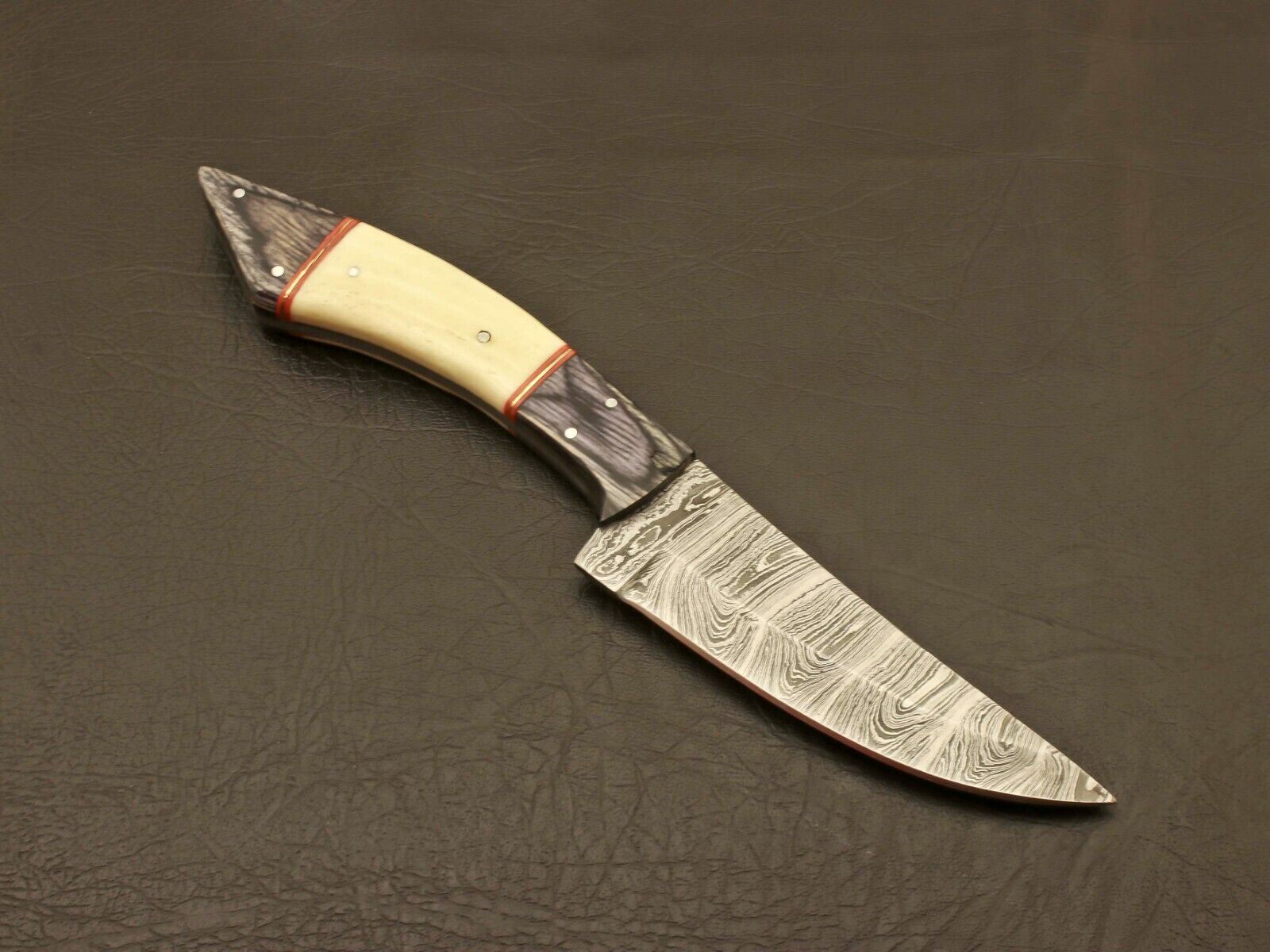 Handmade Damascus Steel 10\'\'inch Handle Camel Bone/Wood Hunting Skinning Knife