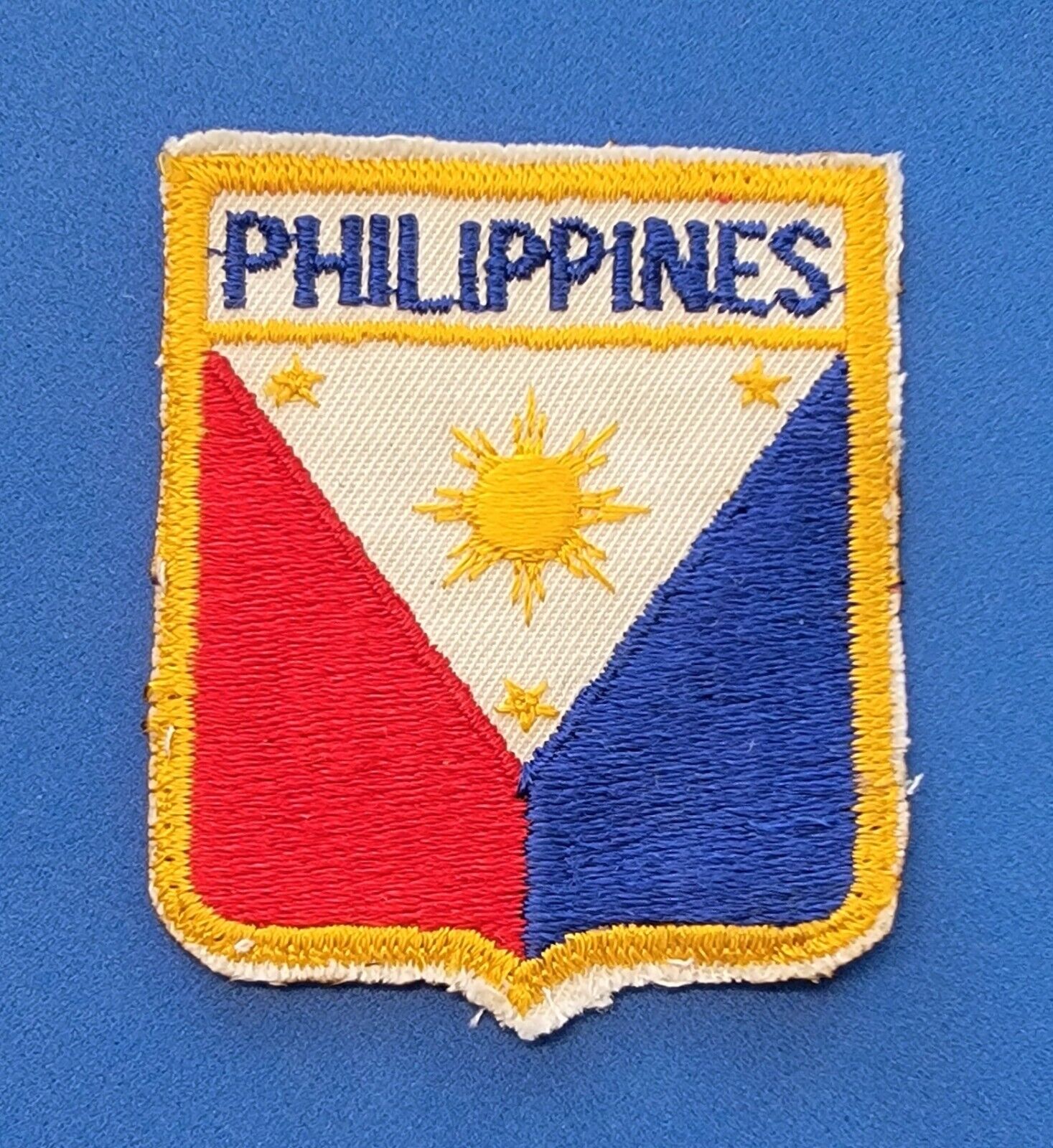 PHILIPPINES - PHILIPPINE NATIONAL FLAG PATCH Original Vintage Military?