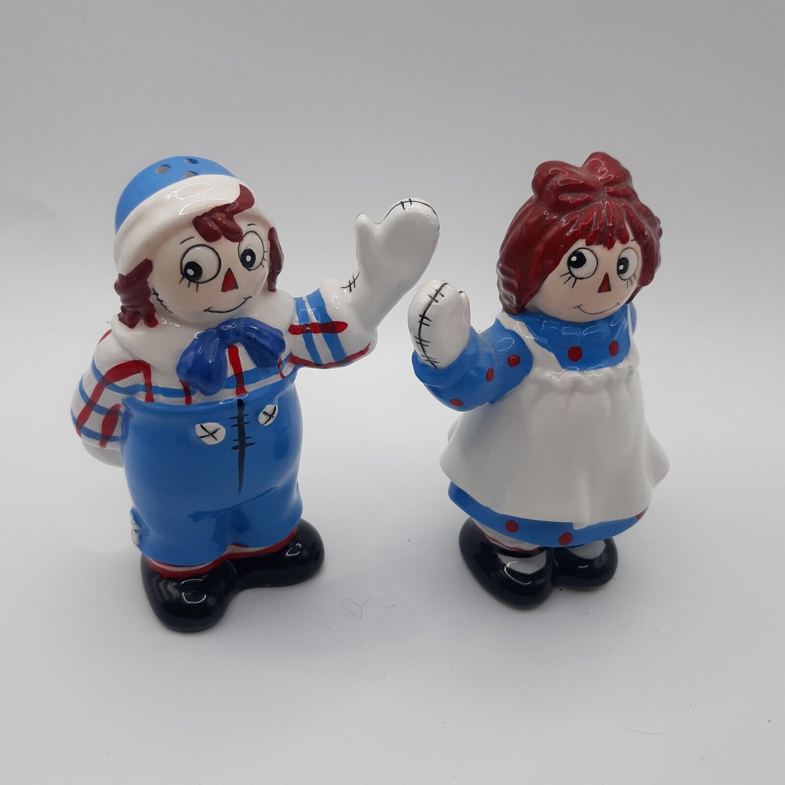 Raggedy Ann and Annie Salt and Pepper Shakers Novelty 1993