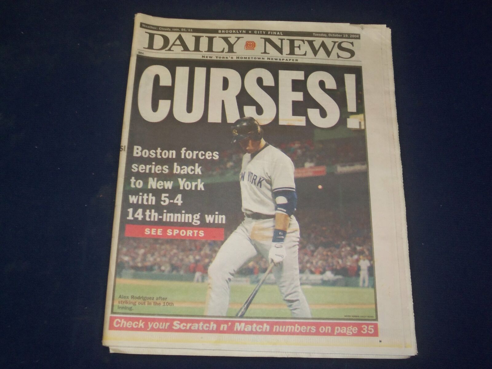 2004 OCT 19 NY DAILY NEWS NEWSPAPER - RED SOX BEAT YANKEES IN ALCS GM 5- NP 4194