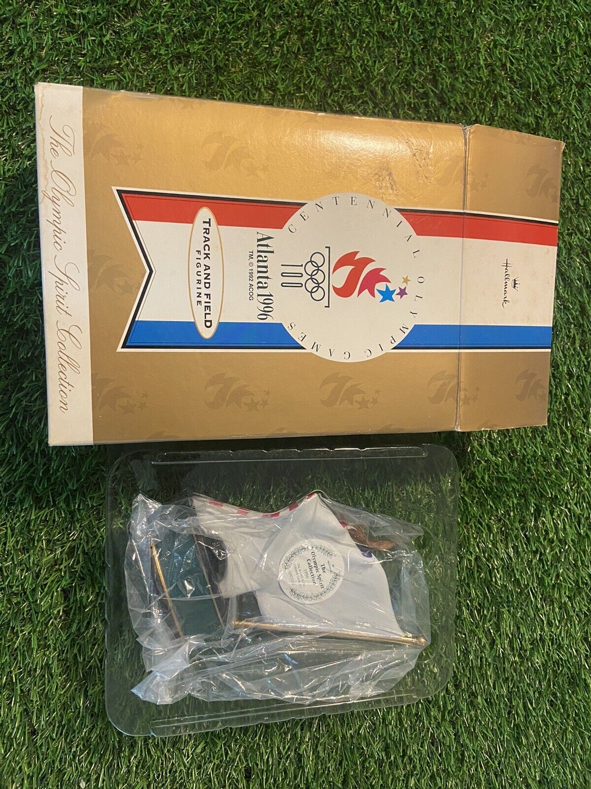 1996 Atlanta Olympics Track & Field Figurine Vintage Hallmark Spirit Collection 
