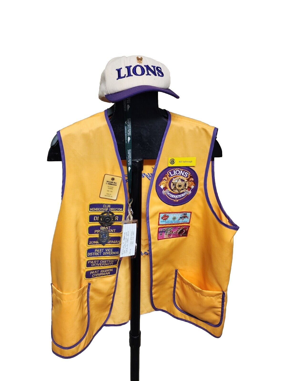 Lions Club International Men's Large Vest With Memorabilia Badges Patches Button