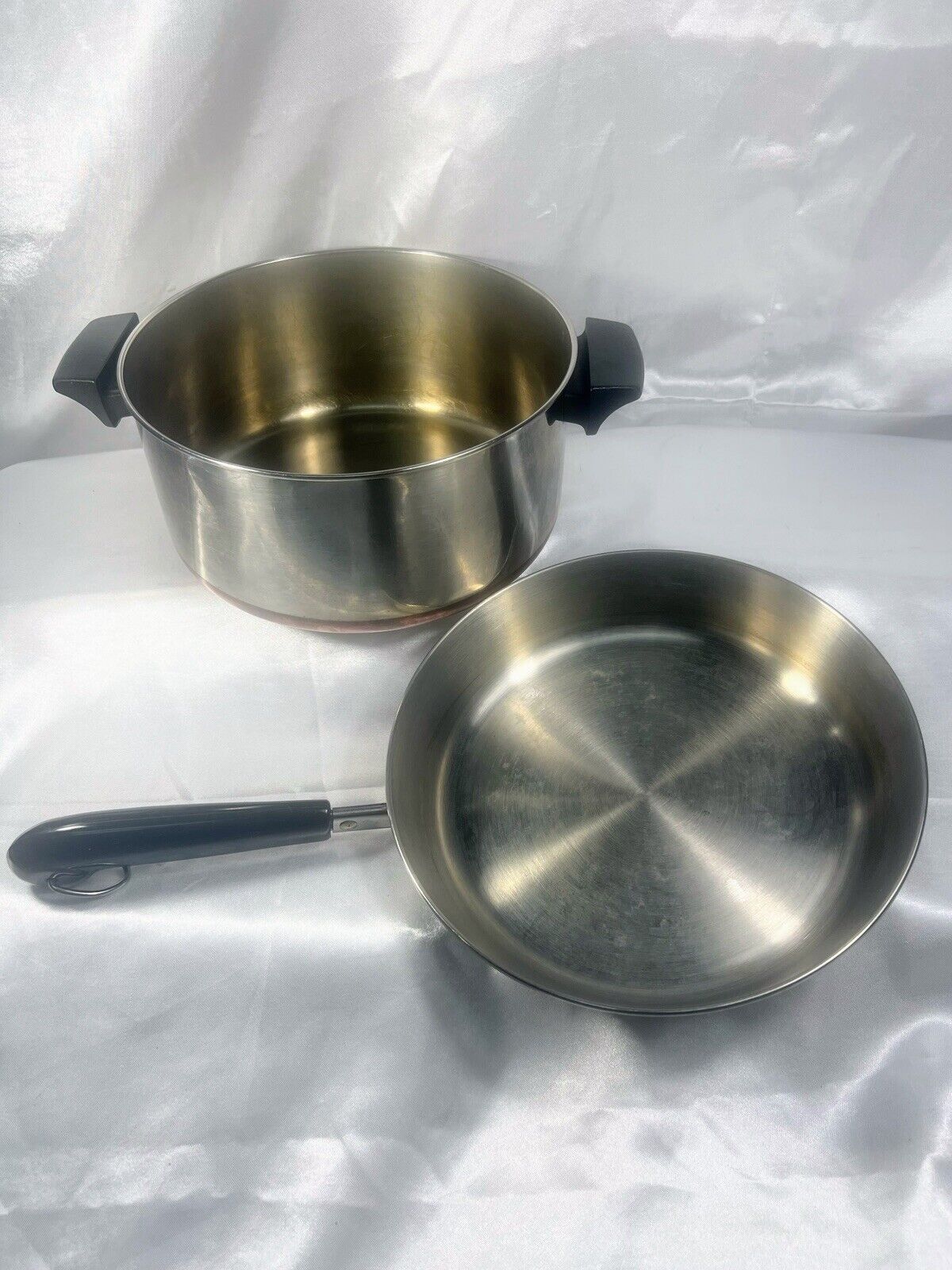 Vintage Revere Ware 1 1/2 qt pot Copper Bottom & 9” skillet pan set Frying