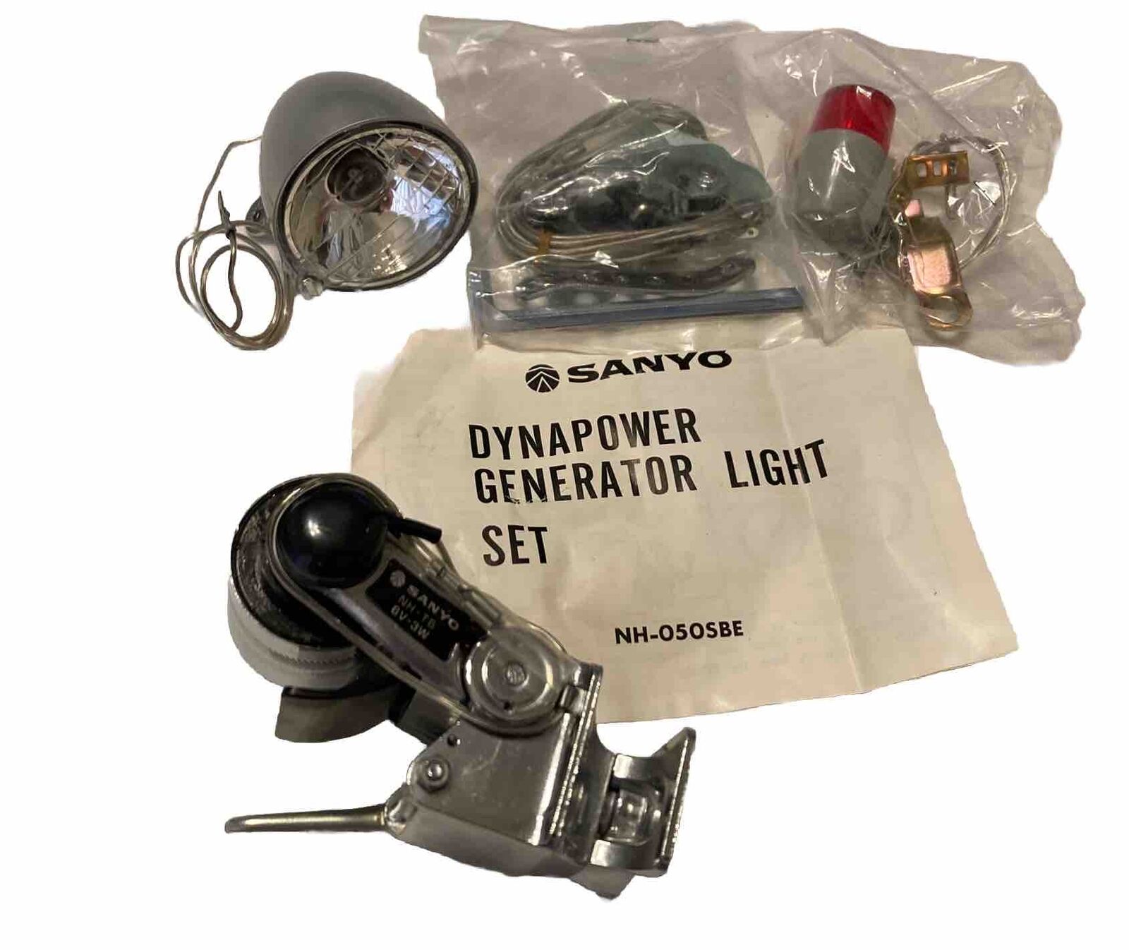 Vintage Sanyo Dynapower Bicycle Headlight Head Tail Light Set NH-050SBE UNUSED