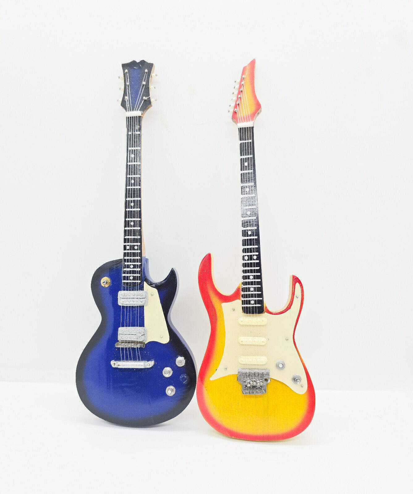 2 Miniature Electric Guitar Model Gibson(blue) & Ibanez(yellow) Stye Figure 9.5\