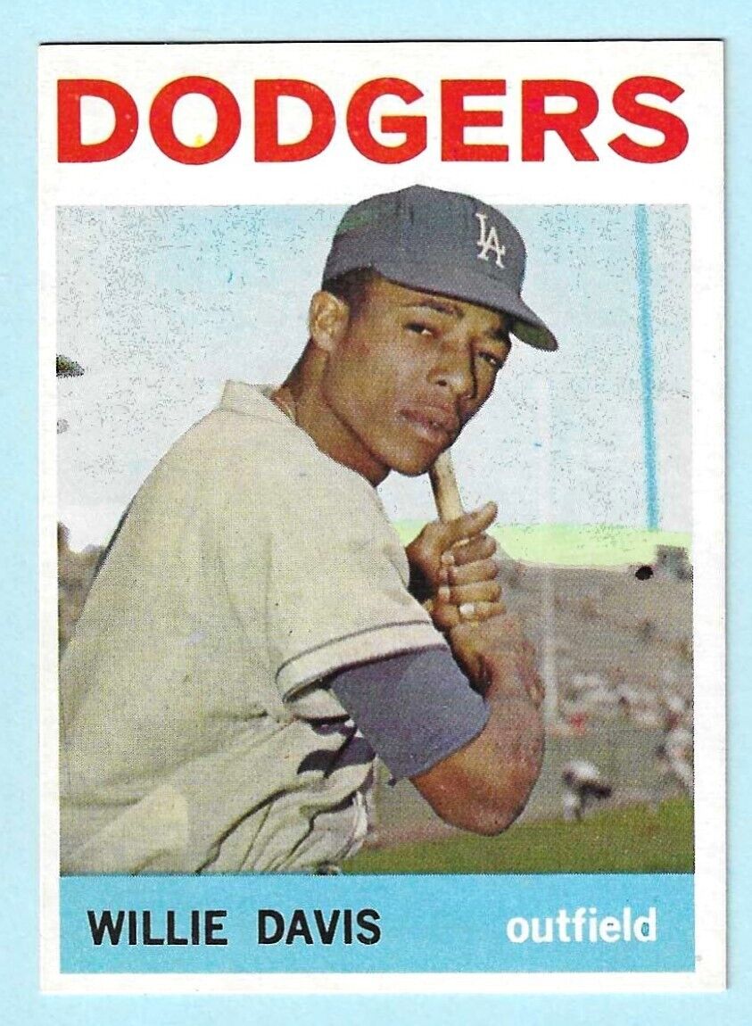 1964 Topps #068 Willie Davis Los Angeles Dodgers - Near Mint