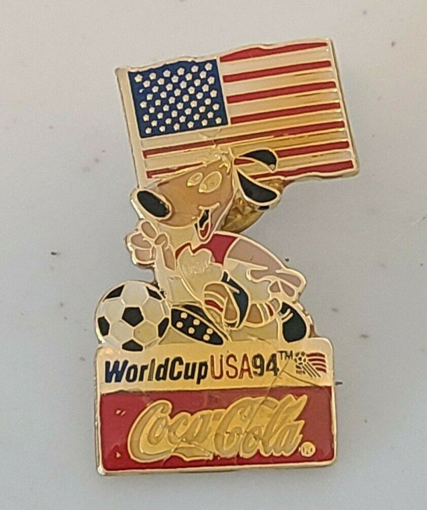 Vintage 1994 United States USA World Cup Coca Cola USA Soccer Hat Lapel Pin