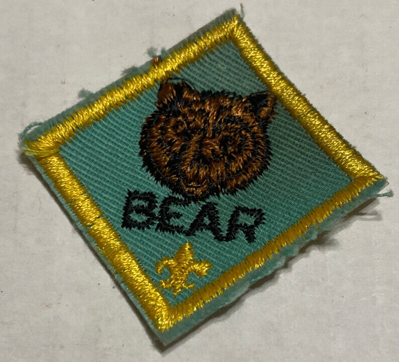 Vintage 1990s Boy Scouts Cub Scout Bear Patch BSA