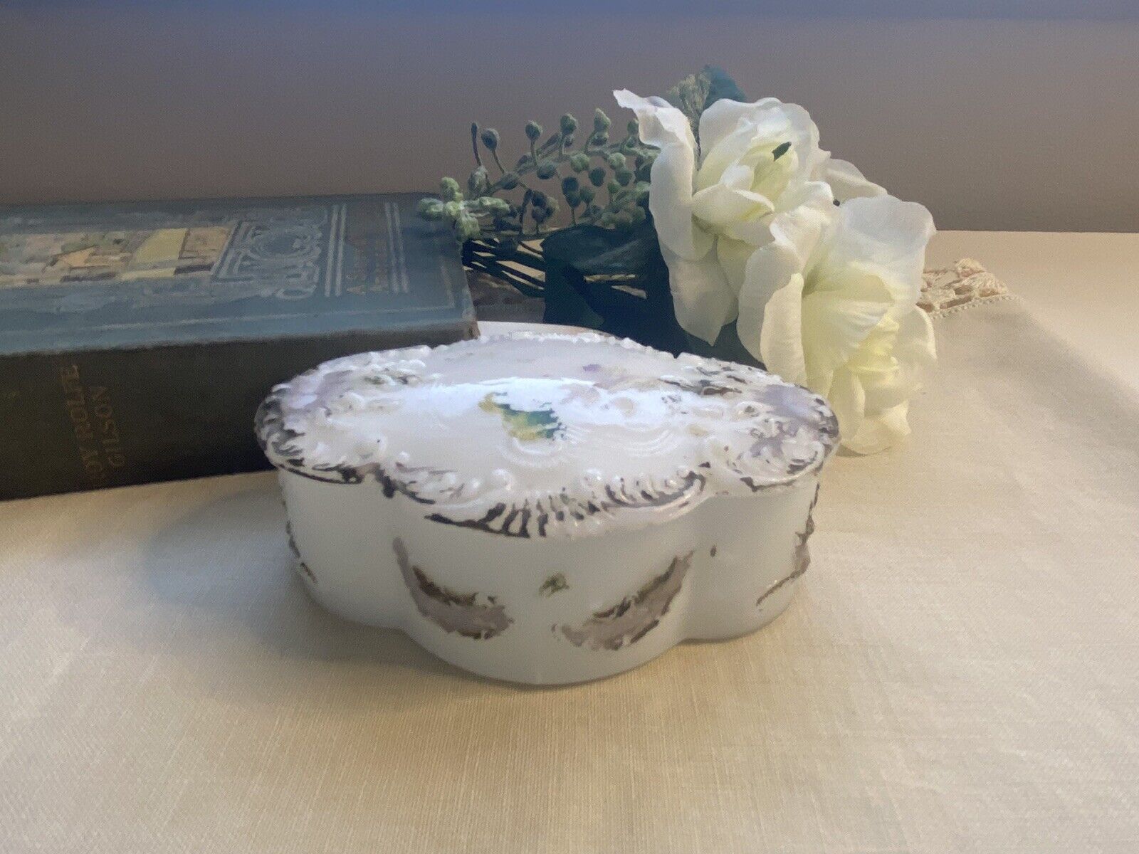 Antique VICTORIAN Embossed White Milk Glass Vanity Powder Jar Trinket Dish Oval