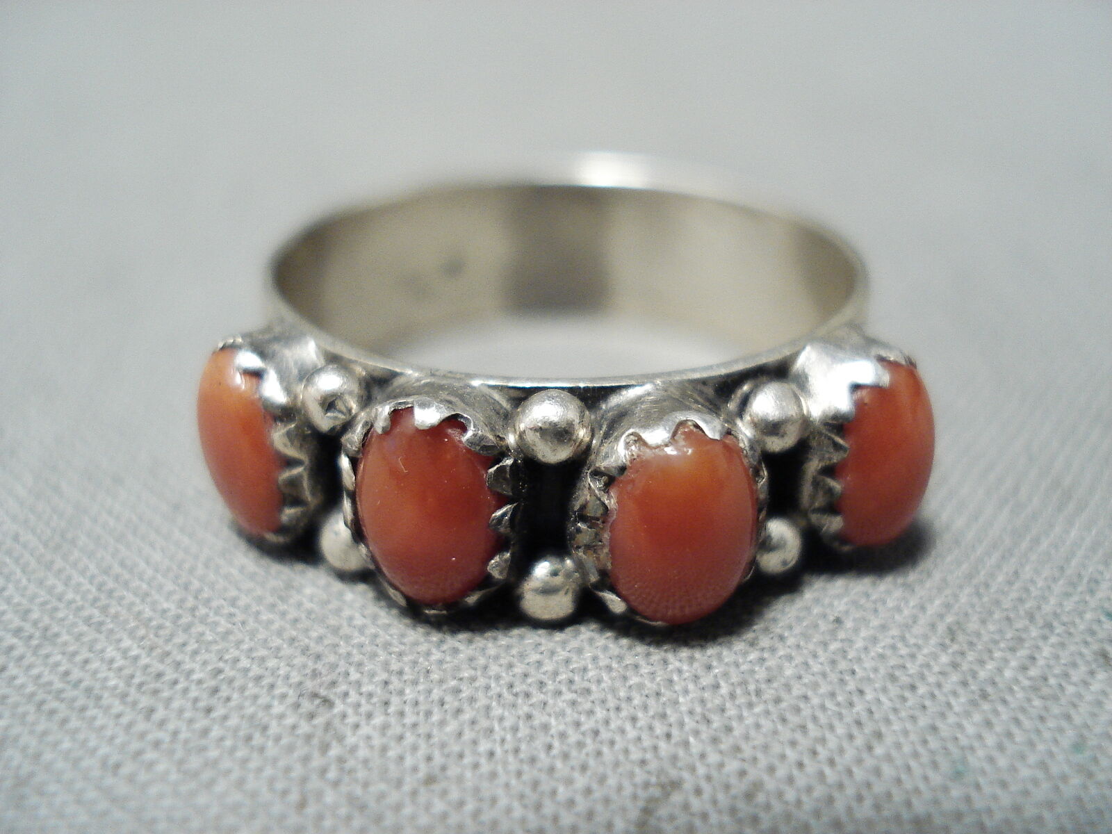 OUTSTANDING SIGNED NAVAJO CORALS STERLING SILVER RING