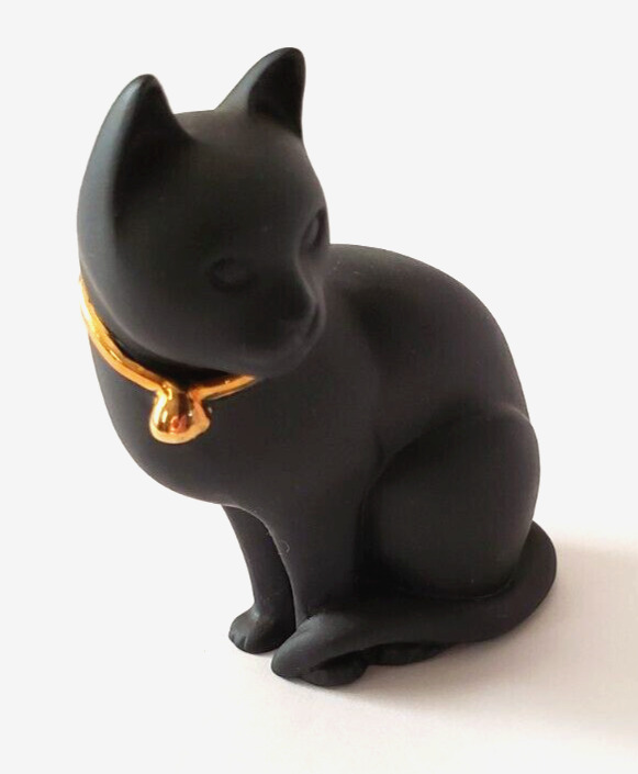 Franklin Mint Curio Cabinet Cats Black Basalt Gold Bell Collar 1988
