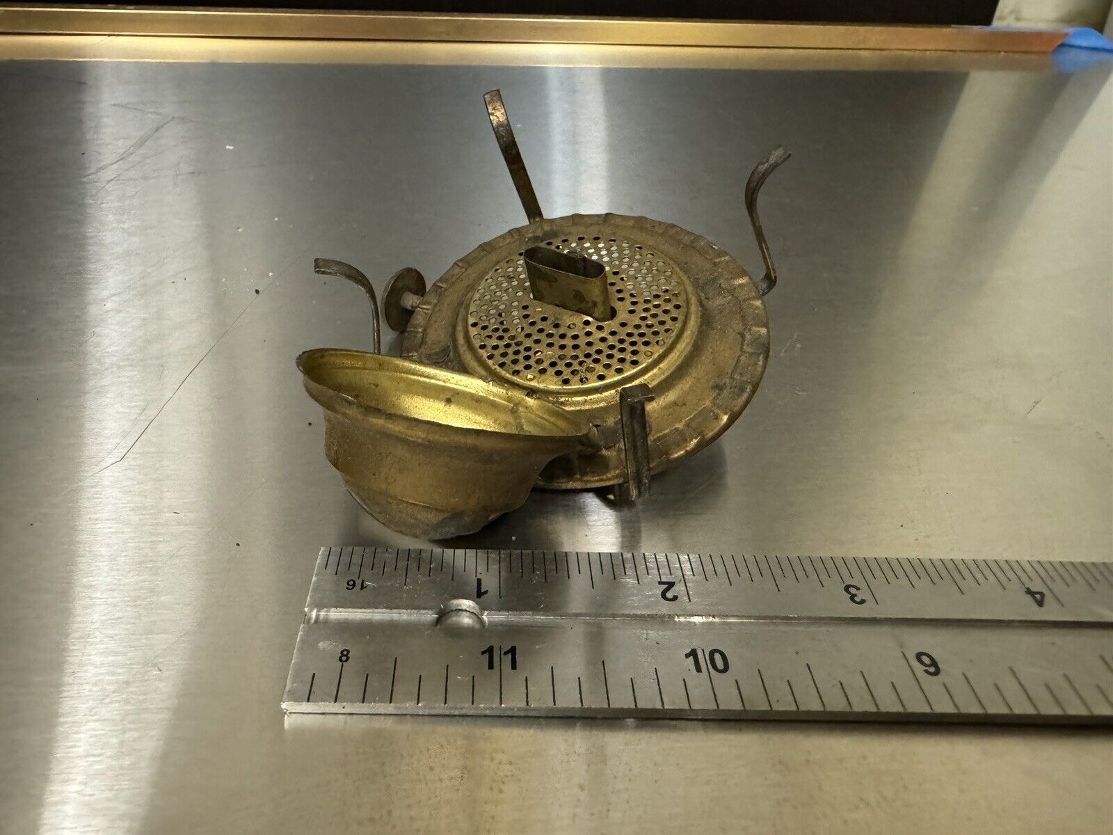 Vintage Antique Brass Lantern Wick Head 