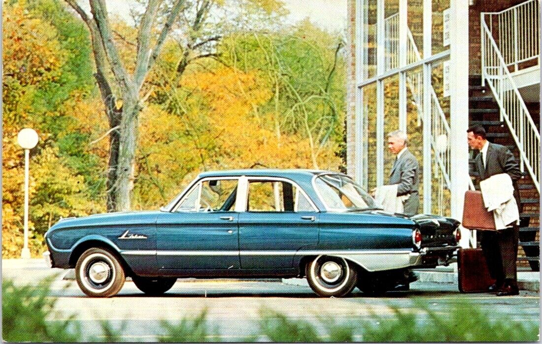 1962 FORD Falcon Fordor Deluxe Sedan AUTOMOBILE Chrome Advertising Postcard