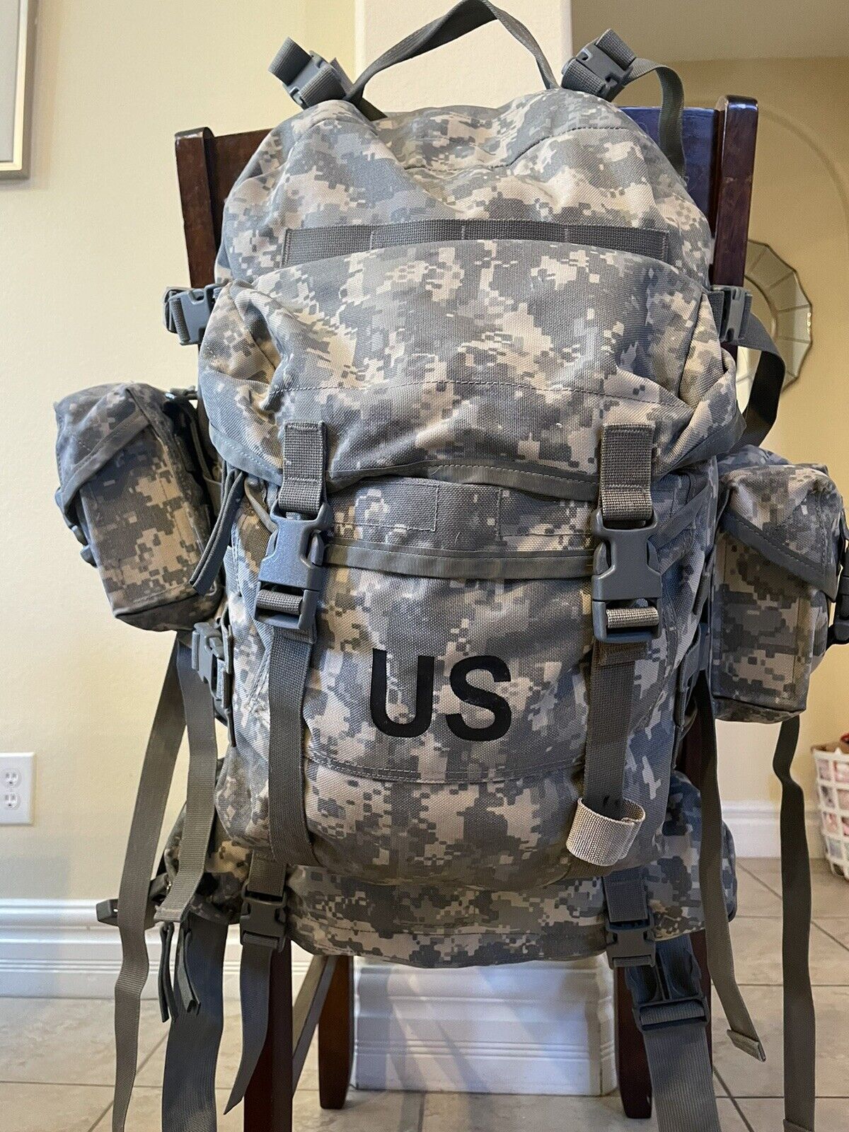 ASSAULT PACK 3 DAY MOLLE PACK W/ 1 Detachable Waistpack And 2 Misc Pouch
