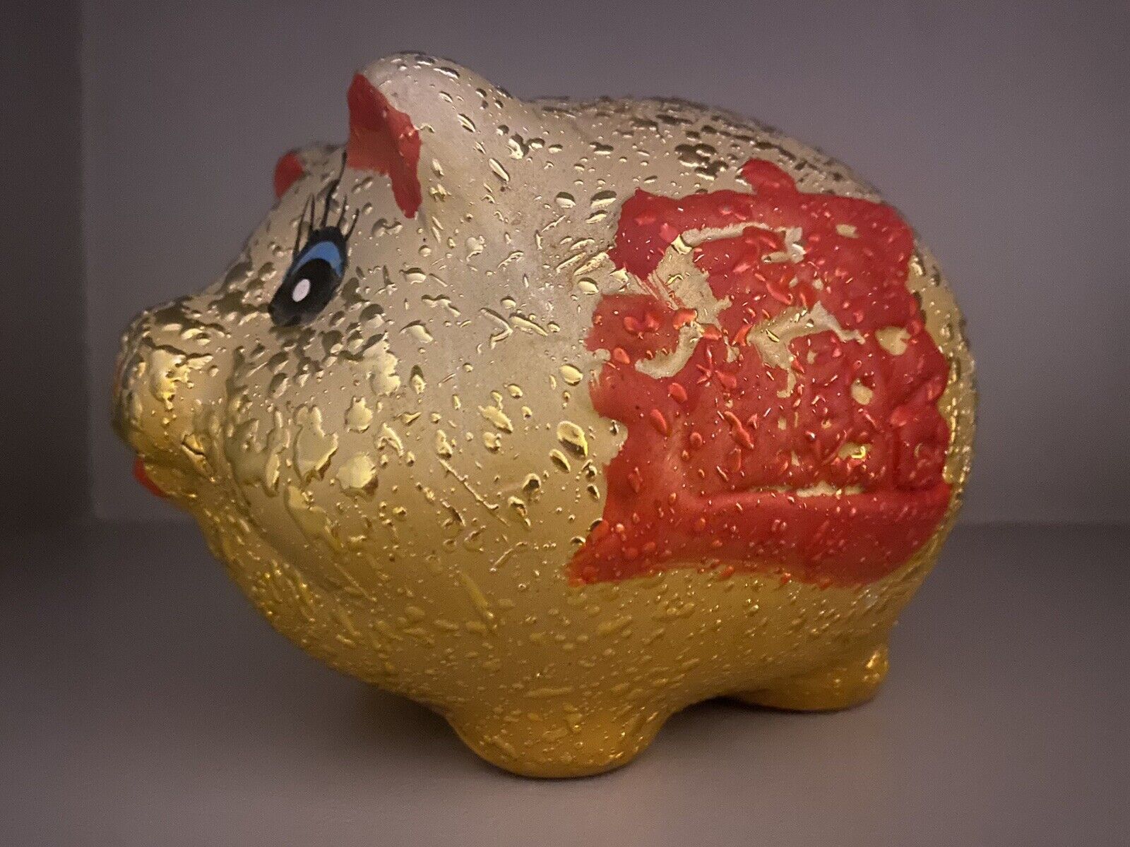 VINTAGE FENG SHUI LUCKY CHINESE ORIENTAL GOLD AND RED PIGGY BANK
