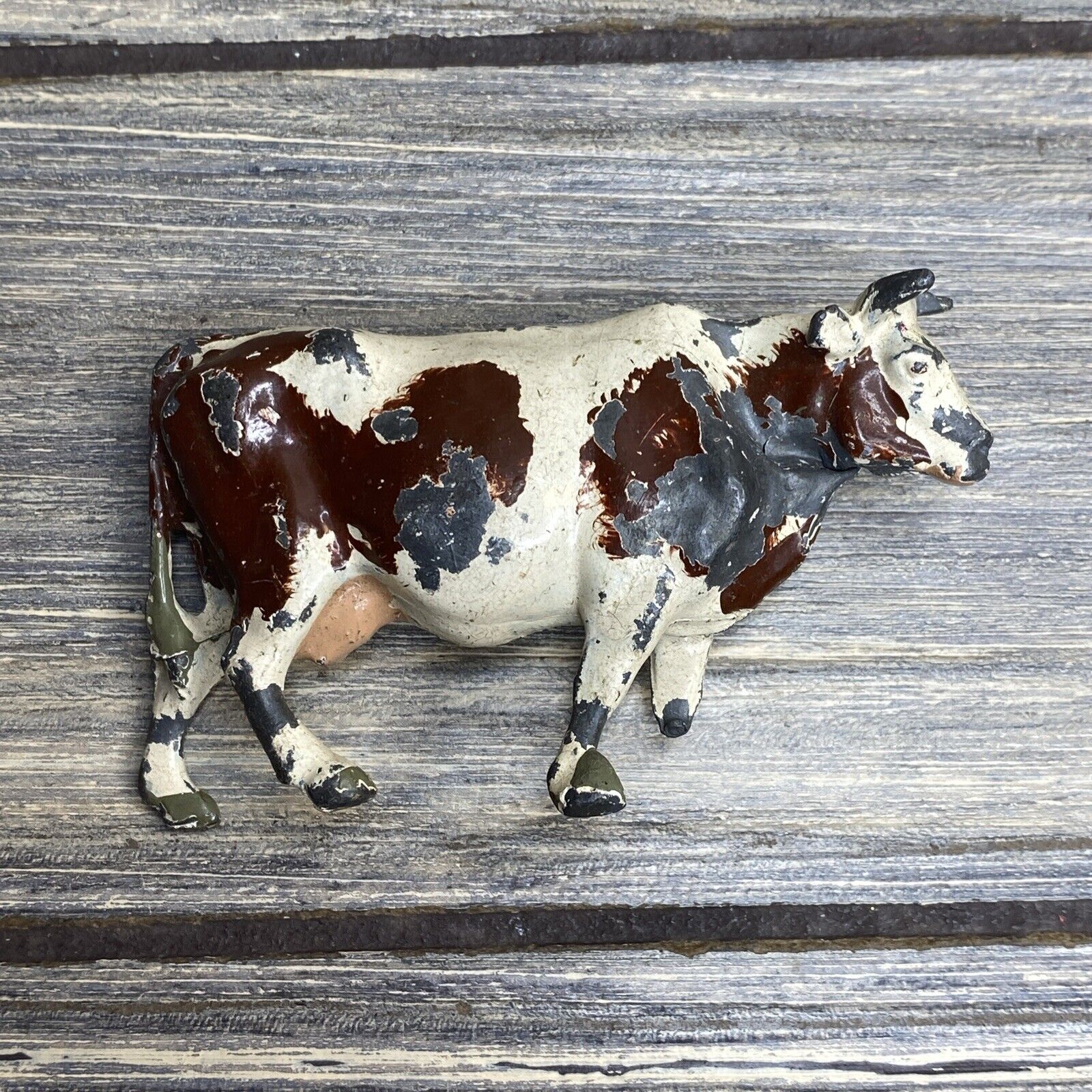Vintage Metal Brown White Cow Heifer Bull 2”