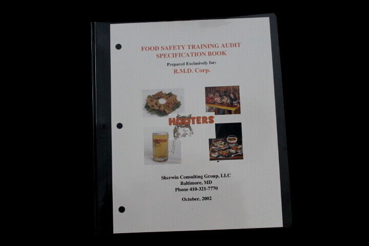 Vtg 2002 Hooters Food Safety Training Audit Specifications Book for Management