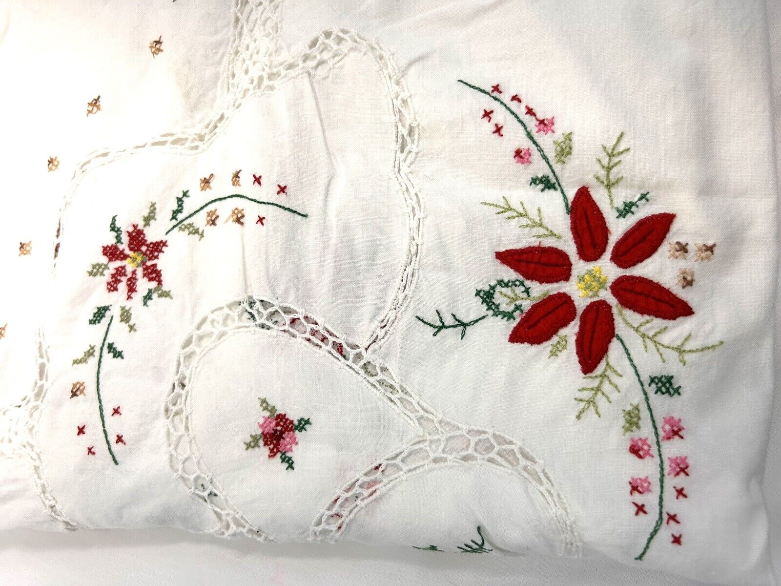 Vintage Handmade Cross Stitch Tablecloth Christmas Pointsettia Large