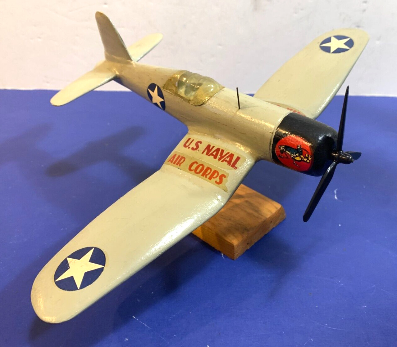 Wood Model Plane Corsair U.S. NAVAL AIR CORPS World War 2
