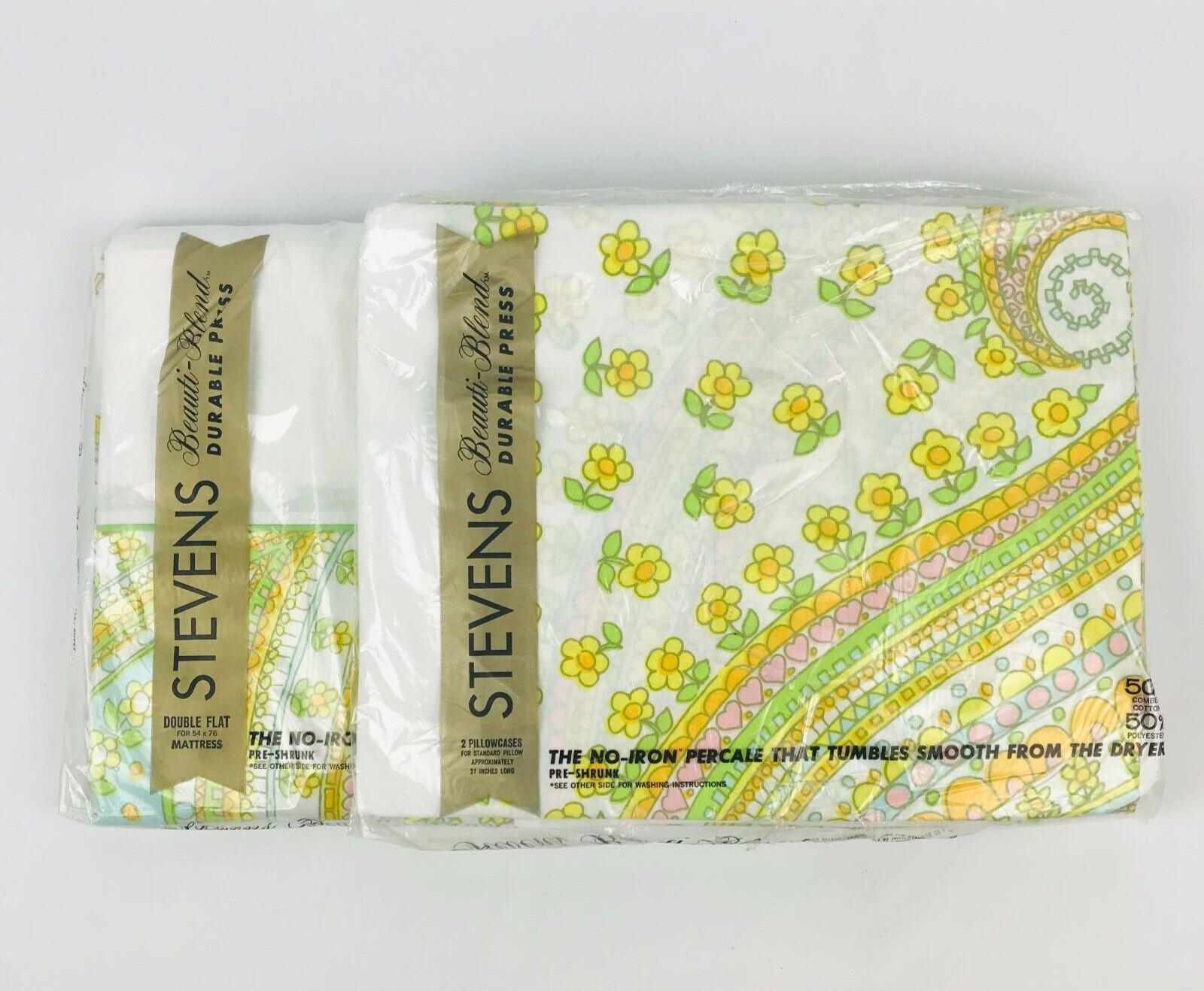 Vintage Stevens Beauti-Blend Yellow Paisleys Double Flat Sheet and Pillowcases