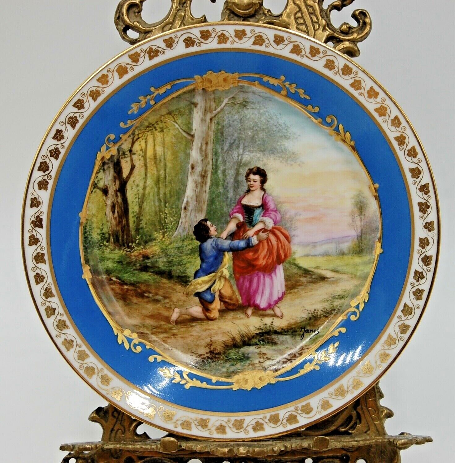 ANTIQUE SEVRES CHATEAU DES TUILERIES FRENCH  HAND PAINTED PLAQUE ~ PLATE 