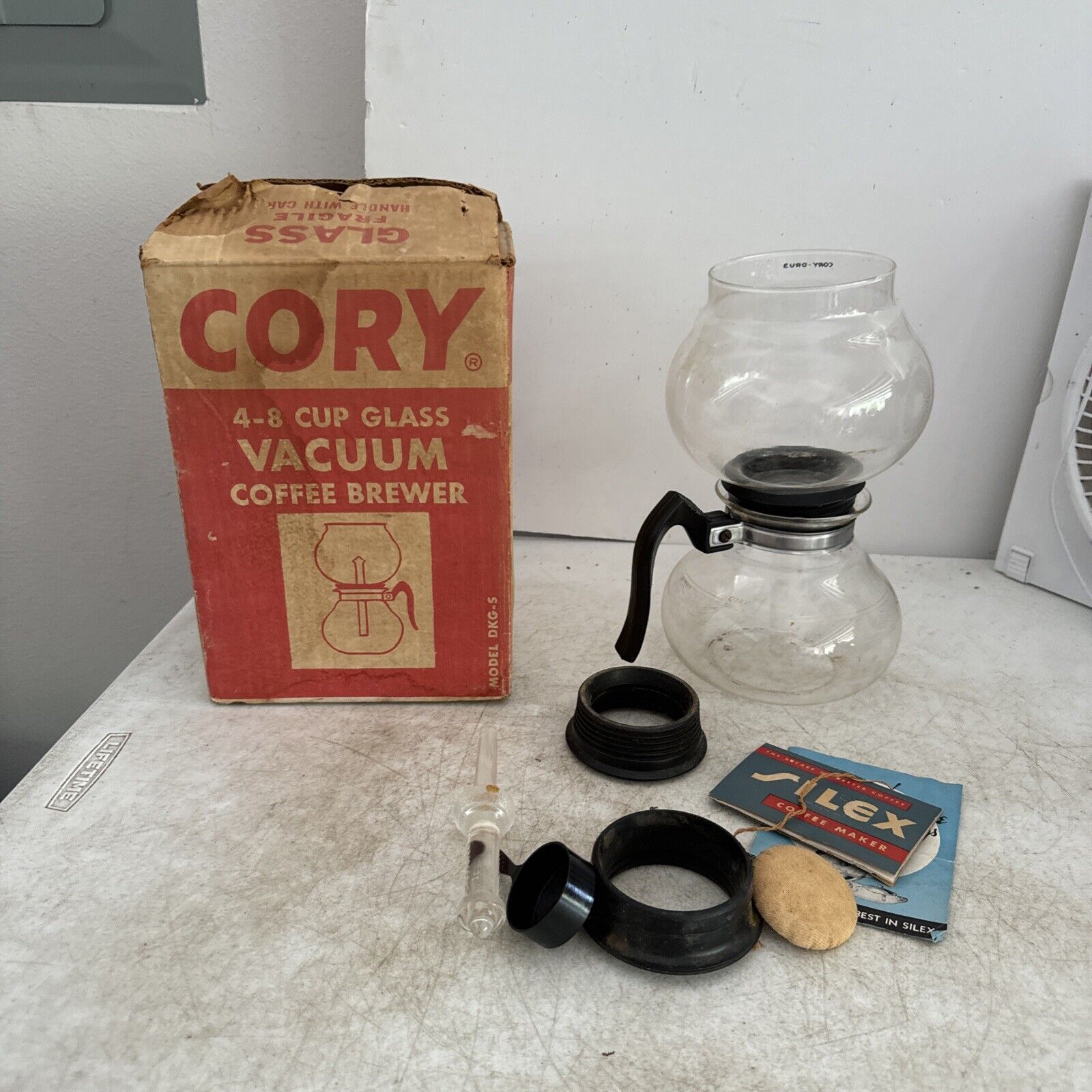 Vintage Cory Glass Coffee Vacuum Brewer Pot 4-8 Cup DKG-S Original Box