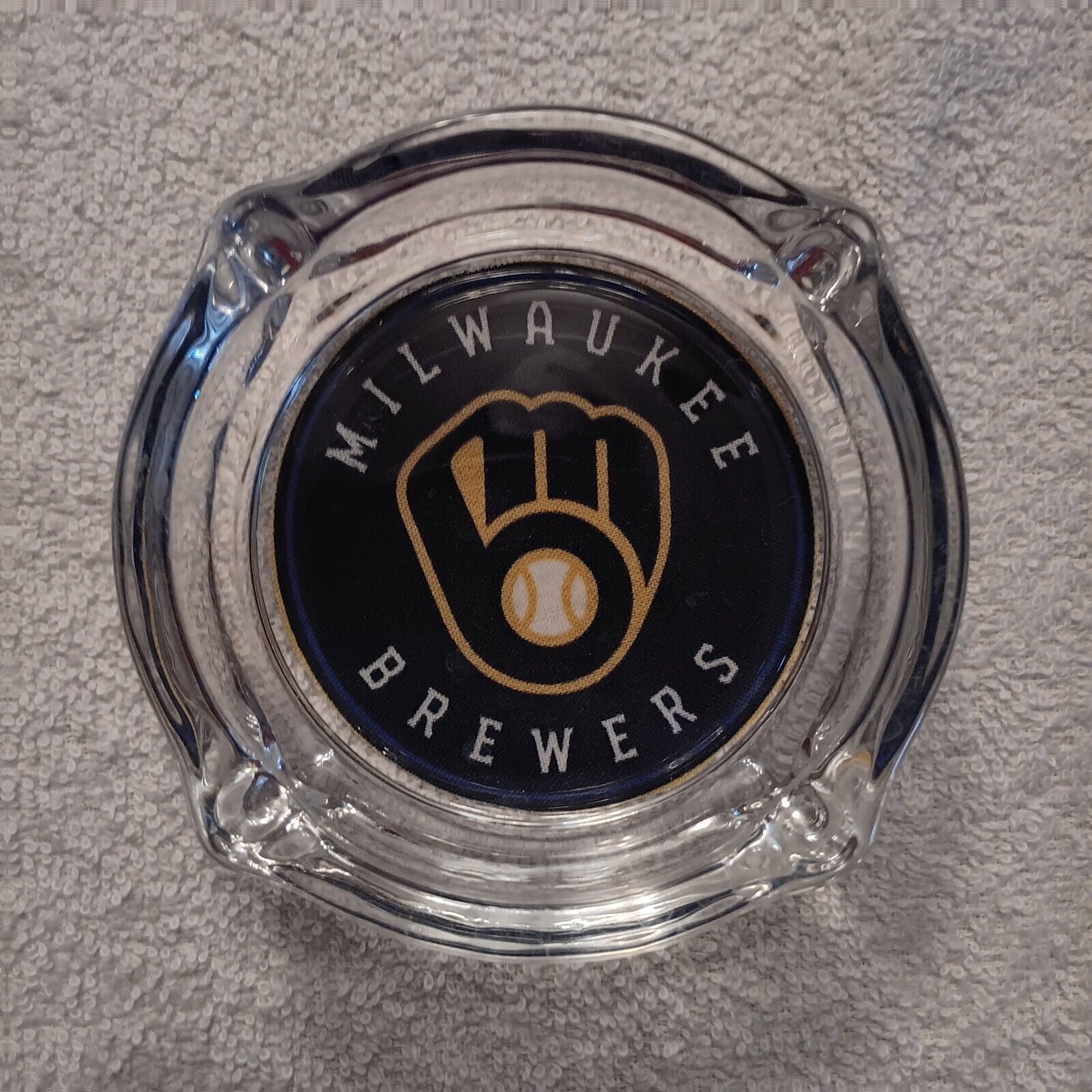 Milwaukee Brewers Decorative Glass Collectible/Paperweight/Ashtray/Jewelry  Dish