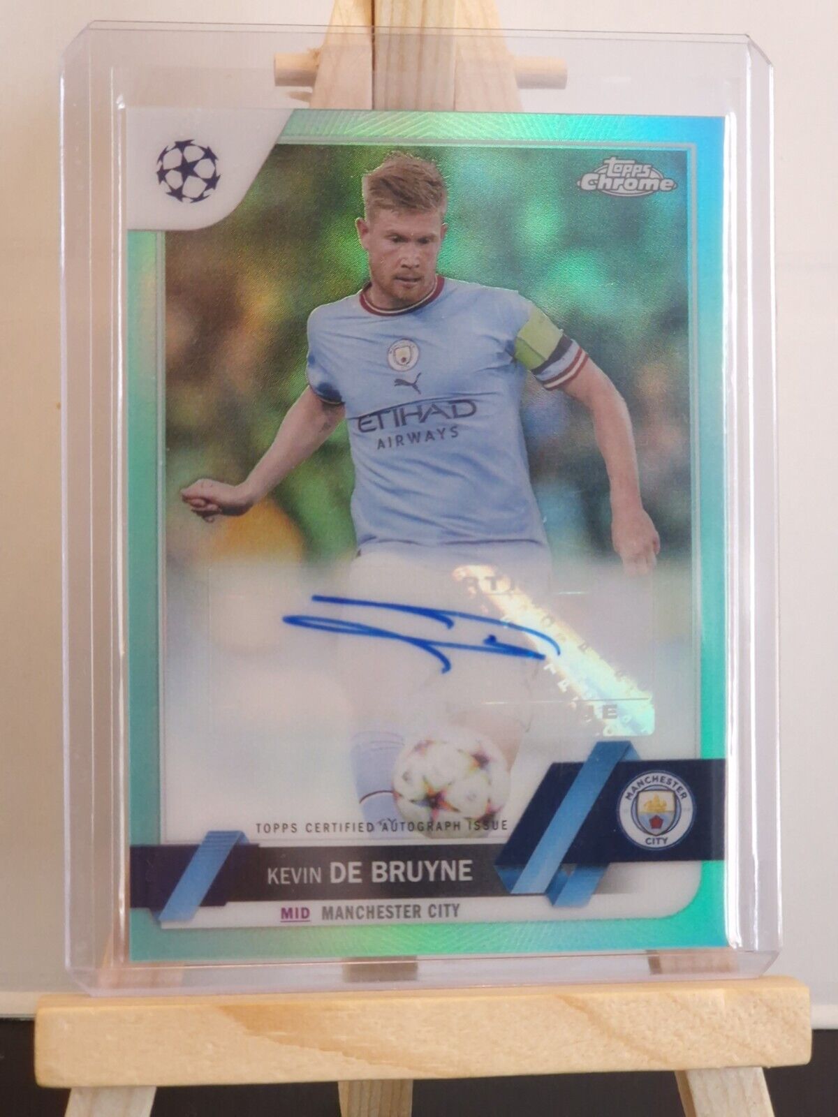 Card Topps Chrome UEFA Club 2022/23 Kevin De Bruyne Autograph Numbered /199