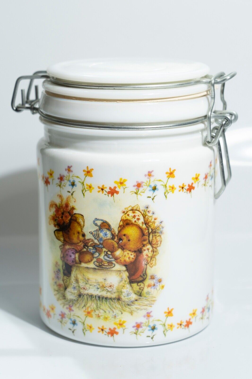 Vintage Hallmark Milk Glass Teddy Bear Canister hinged lid nursery collector