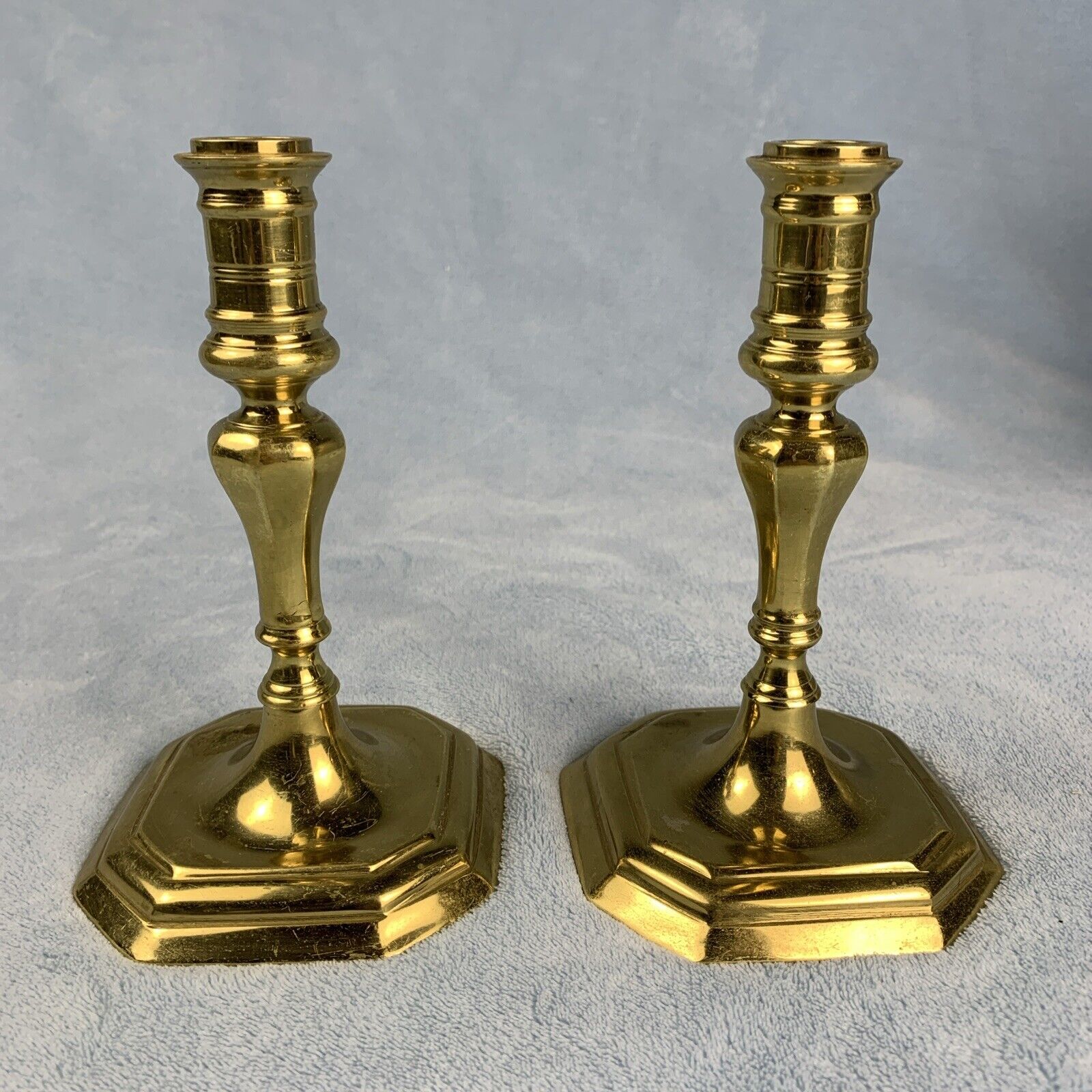 Pair of Virginia Metalcrafters Colonial Williamsburg Brass Candlesticks CW 16-35
