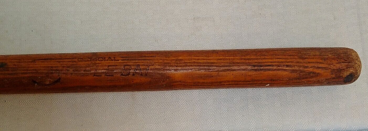Vintage WOODEN Baseball Bat Official WIFFLE Ball Skinny Stick Tape GripWrap 32''
