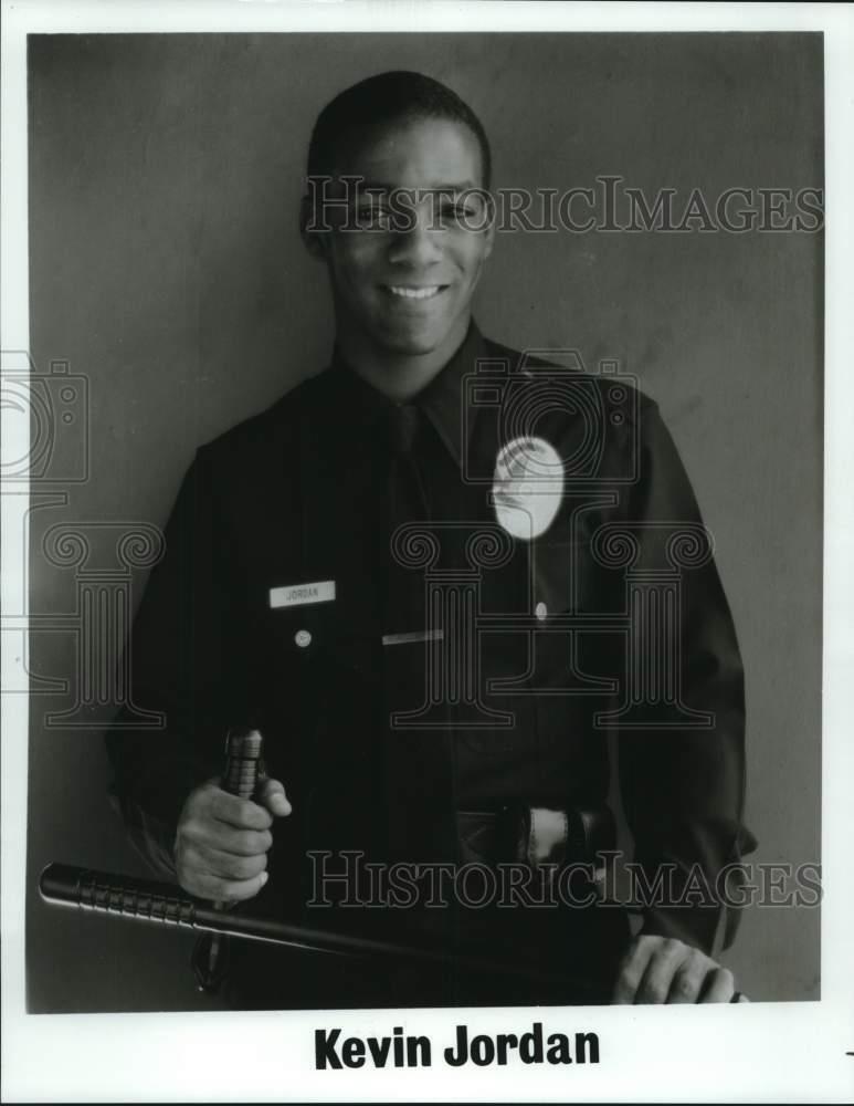 1990 Press Photo Comedian Kevin Jordan - hcp68181