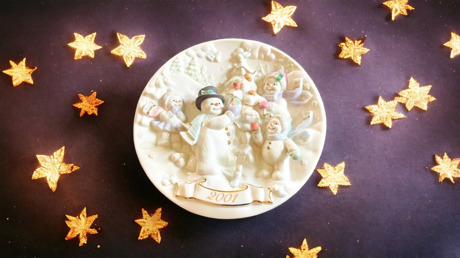 Lenox Snowman Collection Vintage 2001 Collectors Plate  Trimming The Tree