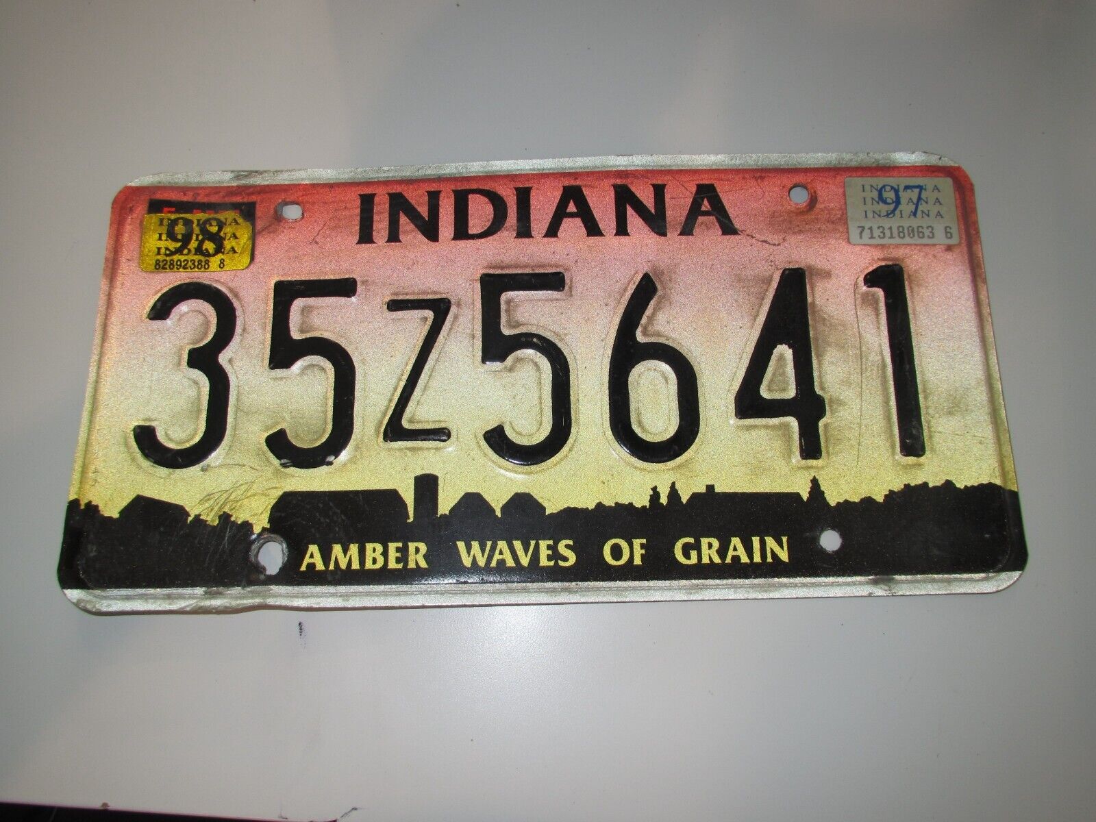 1997 98 Indiana License Plate 35z5641 AMBER WAVES OF GRAIN