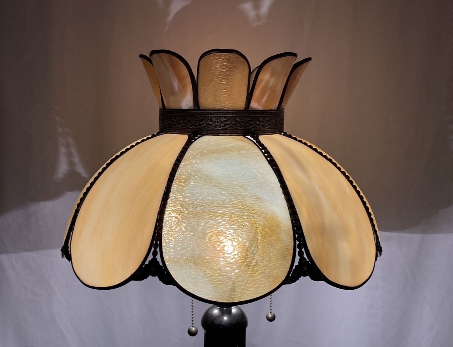 Antique Vtg Large Slag Glass Lamp Shade Victorian Art Deco Beige Caramel Tiffany