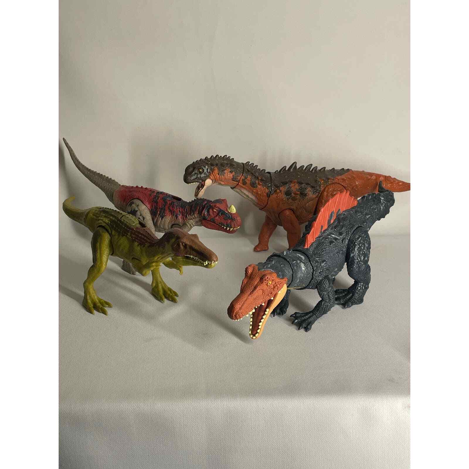 Jurassic World Dino Lot of 4- Ampelosaurus, Siamosaurus, Green Red Ceratosaurus