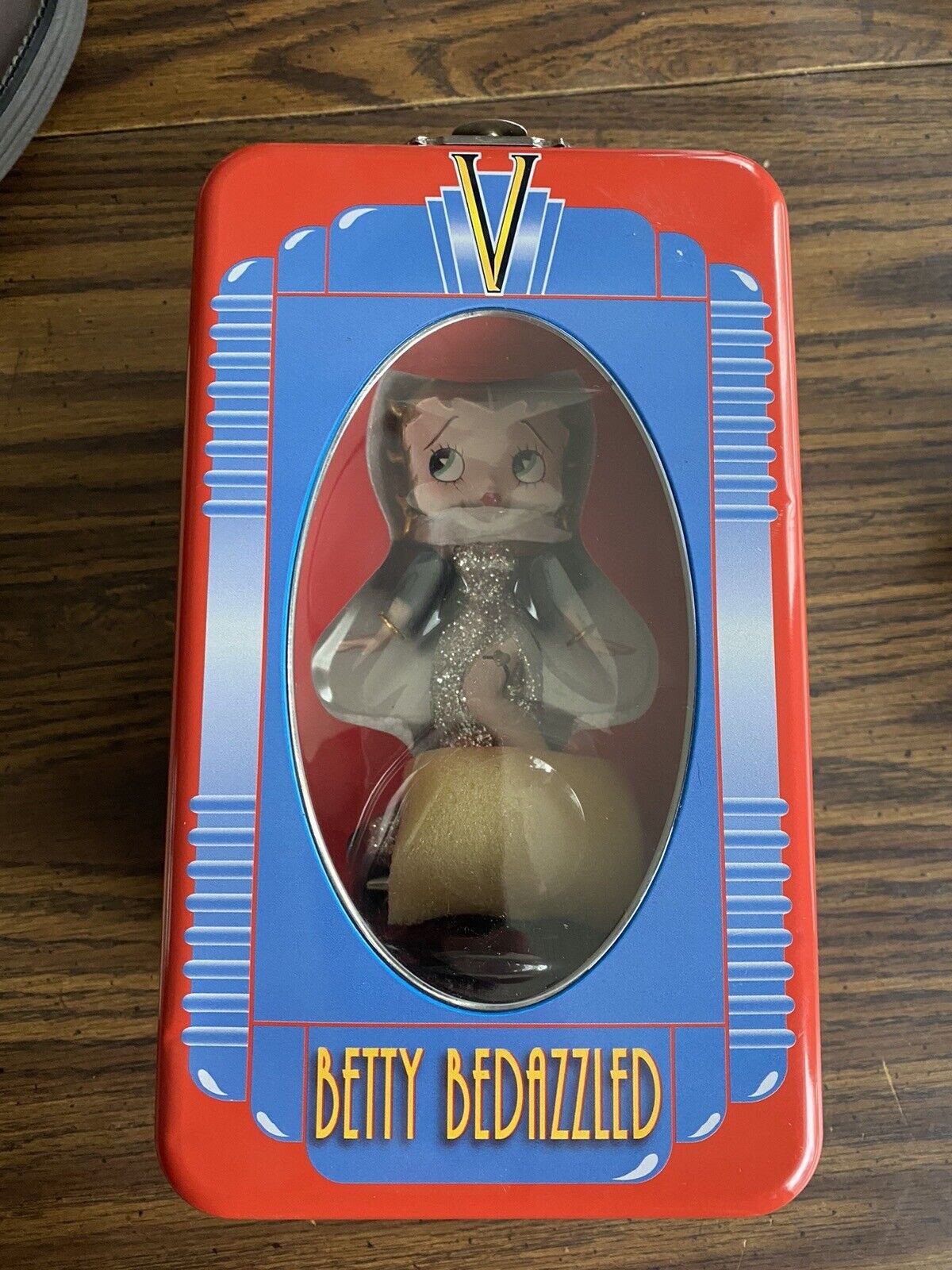 Vandor Betty Boop Bedazzled 14K Betty Bobber In Metal Case- New w/ Defects