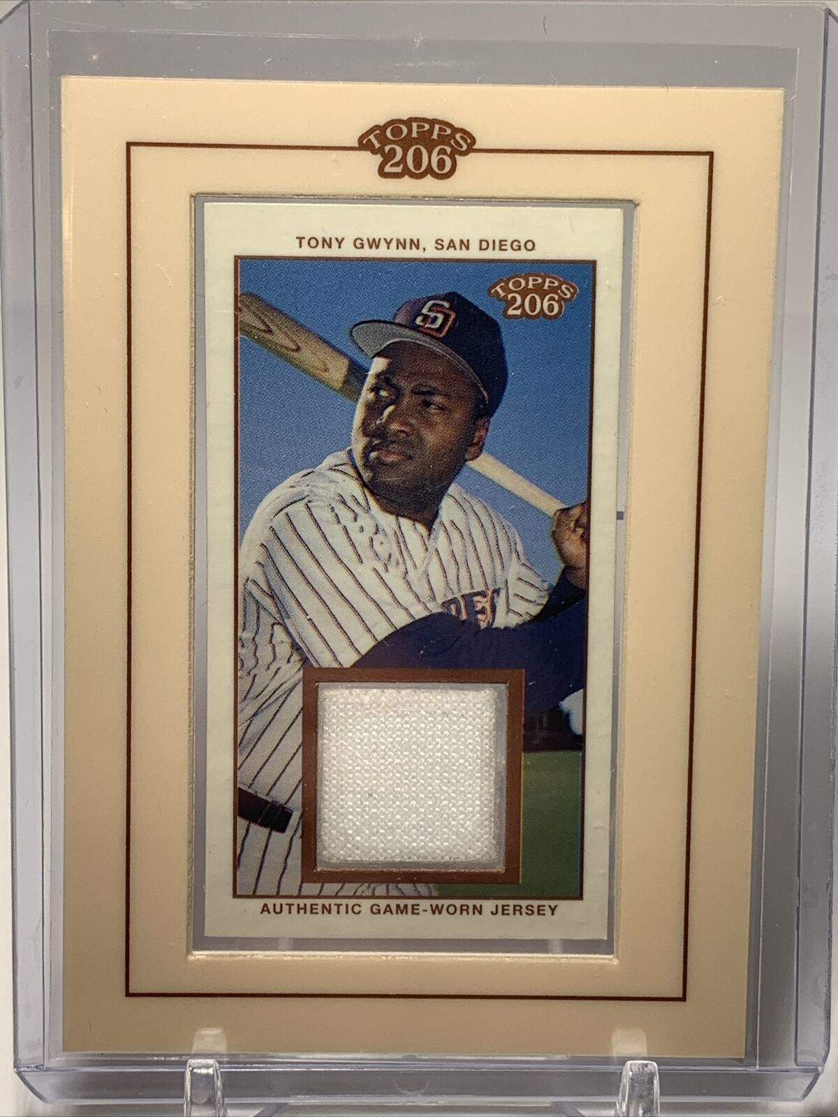 2003 Topps 206 Tony Gwynn Game Used Jersey Relic Card TR-TG Padres HOF