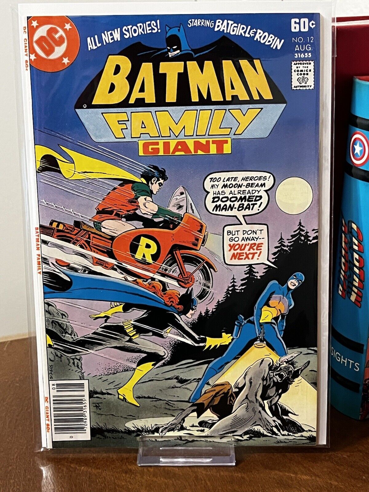 Batman Family Giant #12 DC Comics 1977 Regular Edition VF/NM