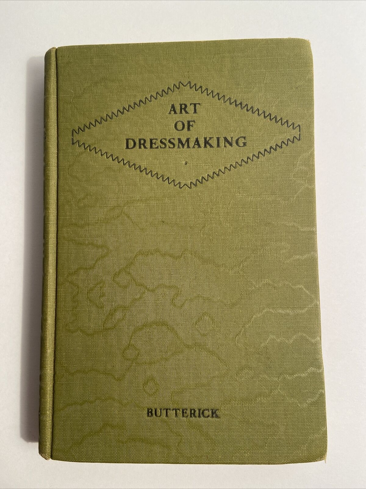 VTG 1920’s Flapper Dress ILLUSTRATED Sewing Book THE ART OF DRESSMAKING 1927