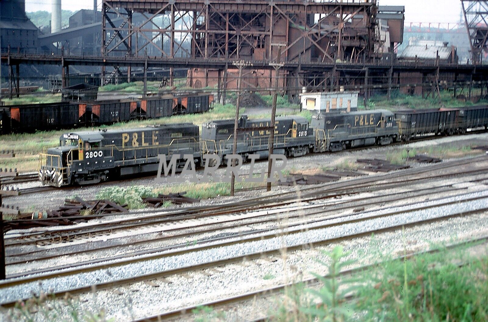 RR Print-PITTSBURGH & LAKE ERIE P&LE 2800-1 Action at Youngstown Oh  9/3/1980